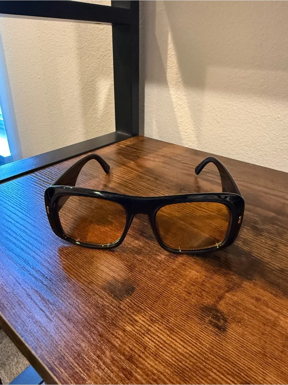 Retro sunnies orange tint
